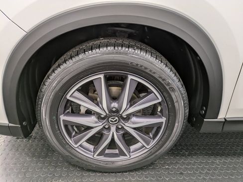 Used 2018 MAZDA CX-5 Touring image 7