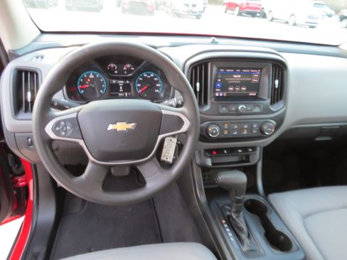 Certified 2020 Chevrolet Colorado W/T w/ WT Convenience Package image 17