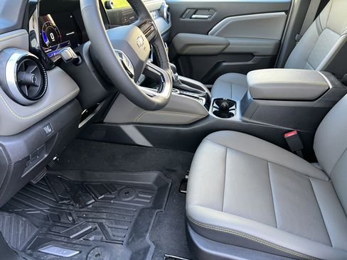 New 2026 Chevrolet Colorado ZR2 image 15