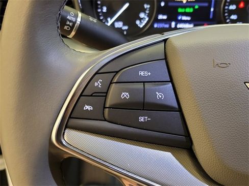 Used 2020 Cadillac XT5 Premium Luxury image 13