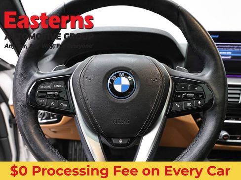 Used 2023 BMW 530e xDrive w/ Convenience Package AWD/4WD image 10