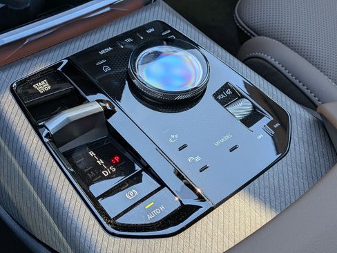 New 2026 BMW X3 xDrive30 w/ Convenience Package image 24