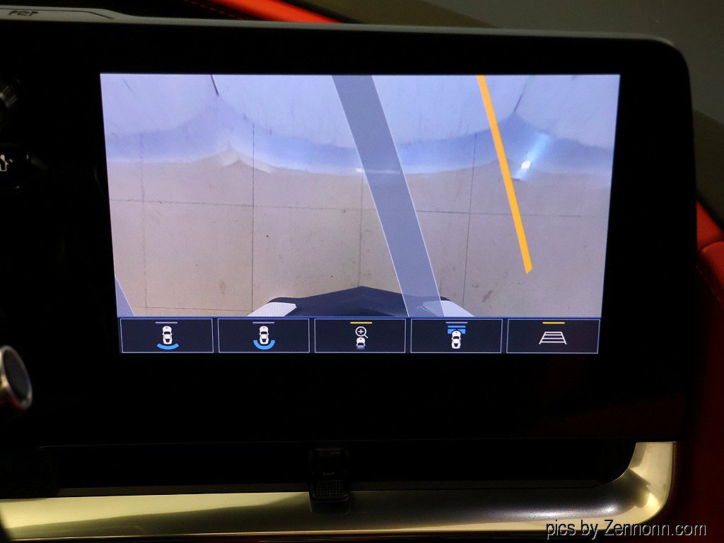 Used 2020 Chevrolet Corvette Stingray Premium Cpe w/ 3LT Preferred Equipment Group RWD image 23