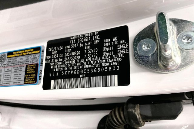 Used 2025 Kia Telluride S AWD/4WD image 41
