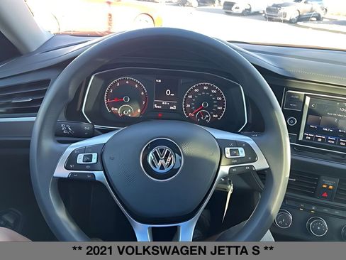 Used 2021 Volkswagen Jetta S w/ Driver Assistance Package image 17