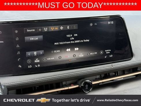 Used 2023 Nissan Ariya AWD image 24