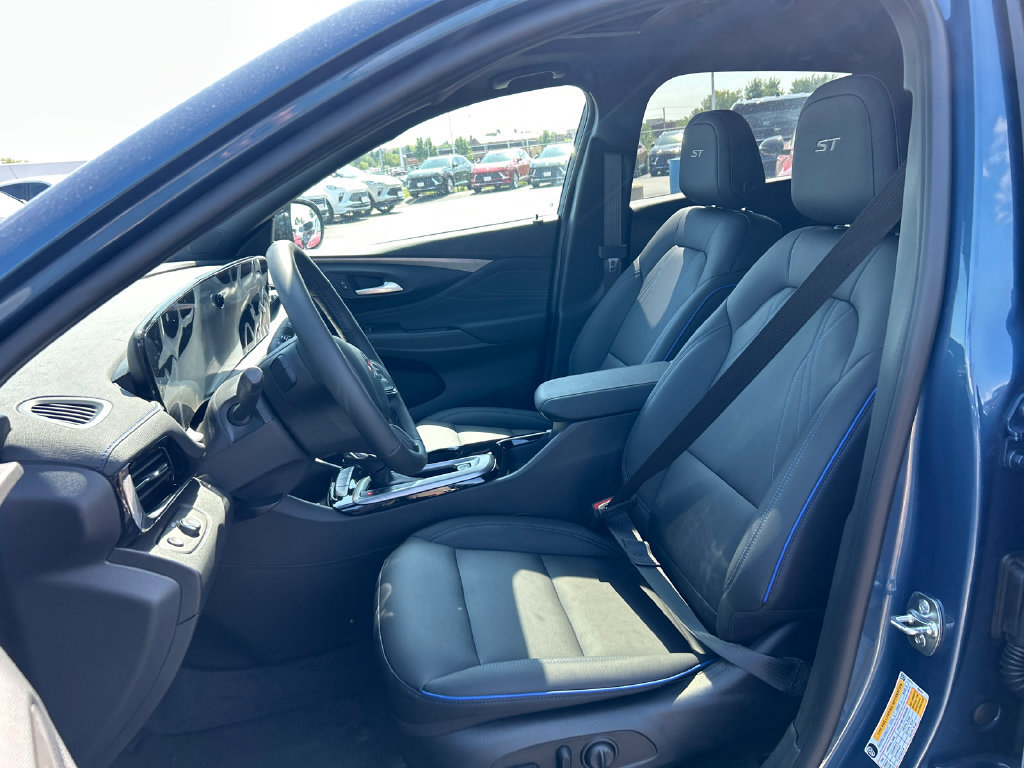 New 2026 Buick Envista Sport Touring w/ Convenience I Package FWD image 17