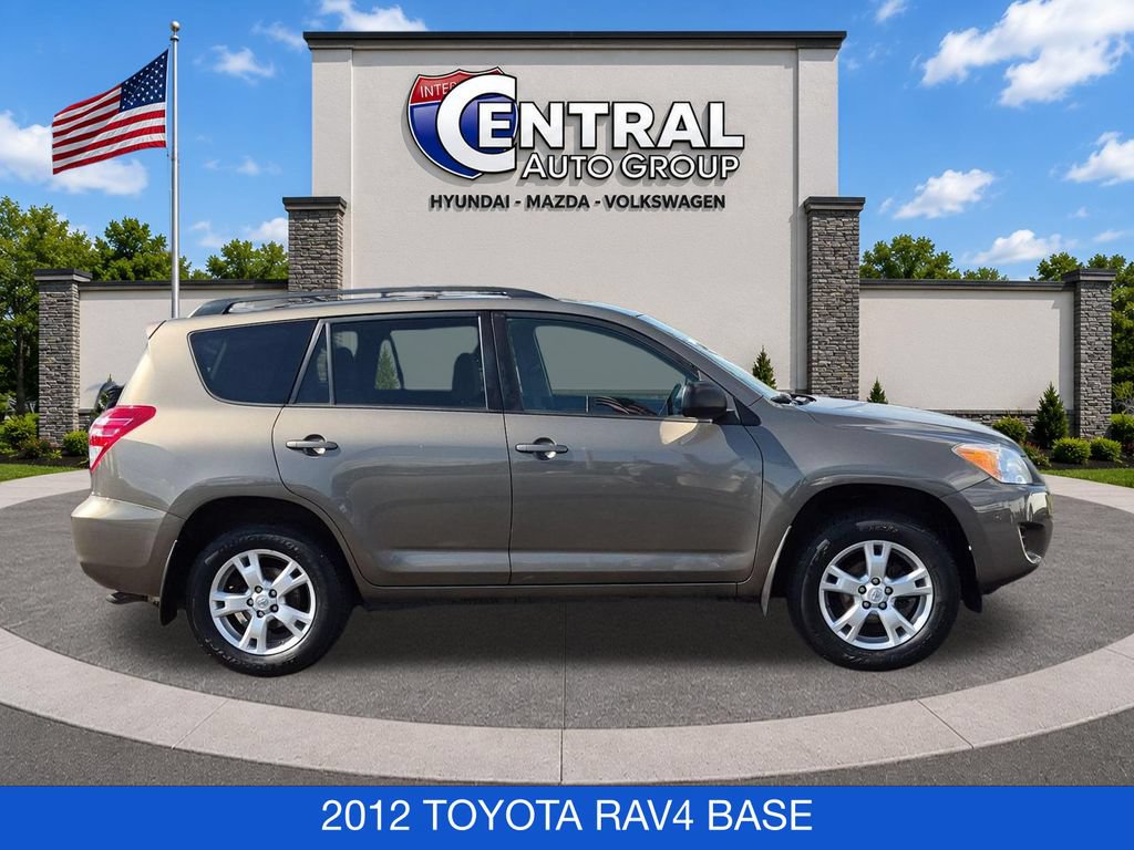 Used 2012 Toyota RAV4 4WD w/ Upgrade Value Pkg image 9