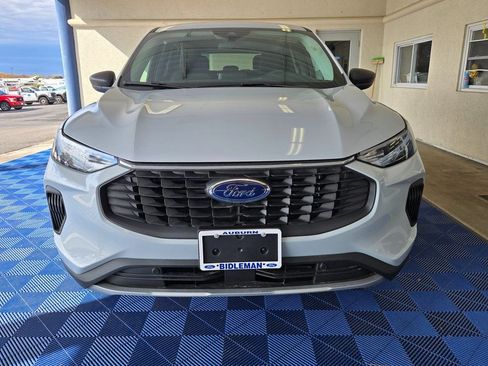 New 2025 Ford Escape Active w/ Cold Weather Package image 2