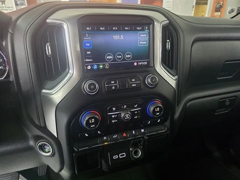 Used 2019 Chevrolet Silverado 1500 LT w/ All-Star Edition RWD image 28