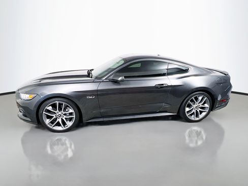 Used 2017 Ford Mustang GT Premium w/ Equipment Group 401A RWD image 9