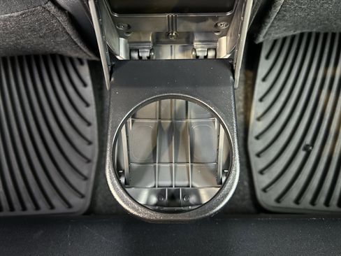 Used 2012 Toyota Prius C Two image 19