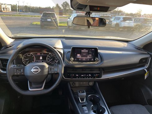 New 2026 Nissan Rogue SV image 11