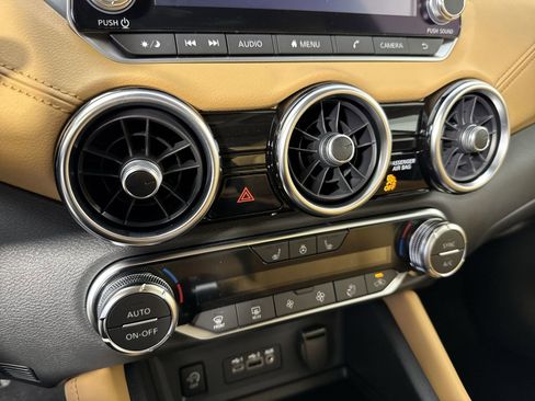 New 2025 Nissan Sentra SV w/ SV Premium Package image 10