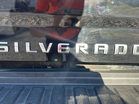 Used 2019 Chevrolet Silverado 2500 LTZ w/ Midnight Edition AWD/4WD image 4