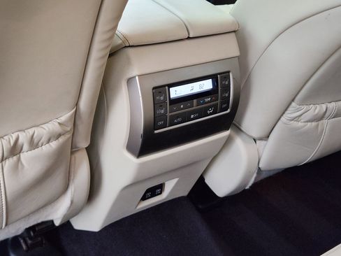 Used 2020 Lexus GX 460 Premium image 38