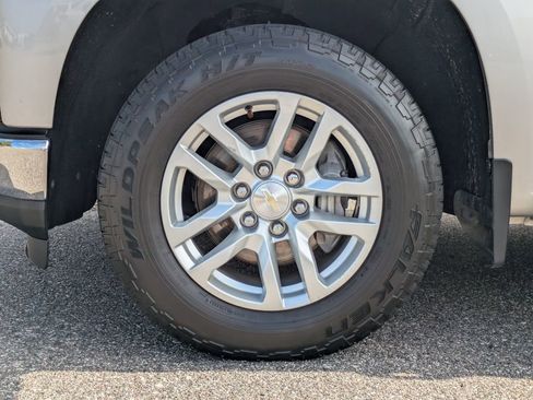 Used 2021 Chevrolet Silverado 1500 LT RWD image 10