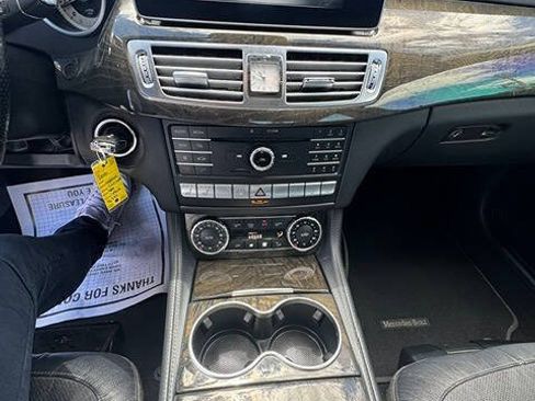 Used 2015 Mercedes-Benz CLS 400 image 28