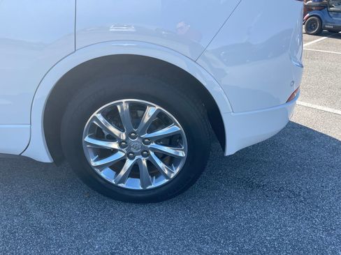 Used 2020 Buick Envision Essence image 11