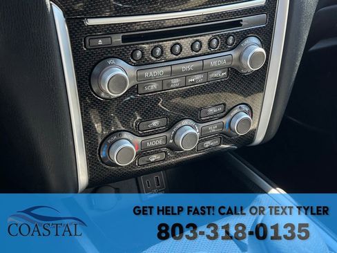 Used 2020 Nissan Pathfinder SL image 54