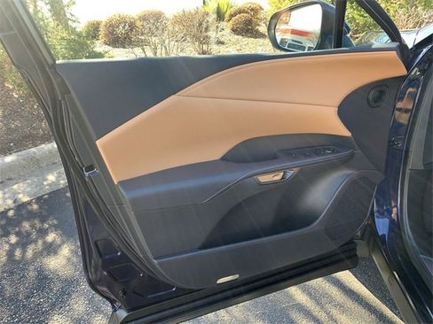 Used 2023 Lexus RX 350h image 17