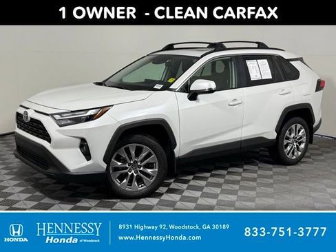 Used 2025 Toyota RAV4 XLE Premium image 1