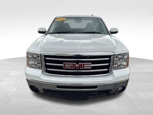 Used 2013 GMC Sierra 1500 SLT w/ SLT Convenience Package AWD/4WD image 2