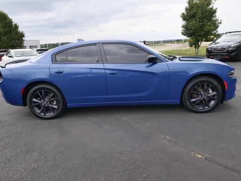 Used 2023 Dodge Charger SXT w/ Blacktop Package AWD/4WD image 5