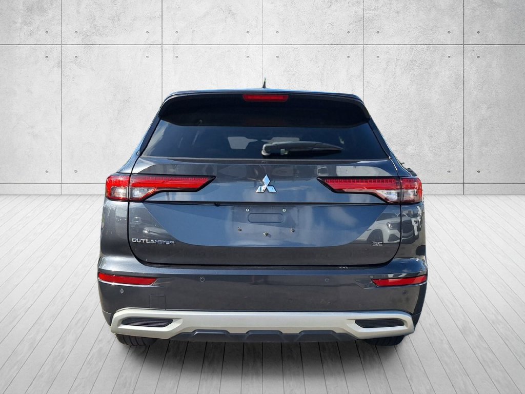 Used 2024 Mitsubishi Outlander FWD image 6