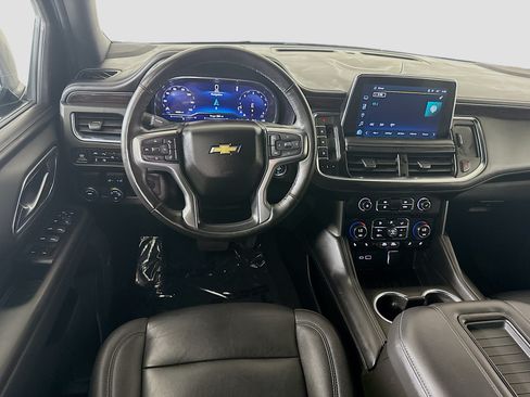 Used 2023 Chevrolet Tahoe LT w/ Luxury Package RWD image 17