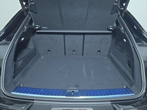 Certified 2026 Porsche Cayenne Coupe AWD/4WD image 13