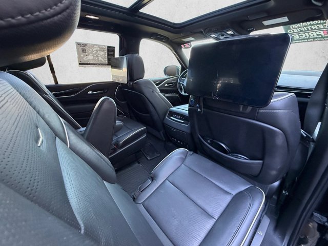 Used 2021 Cadillac Escalade Sport RWD image 22