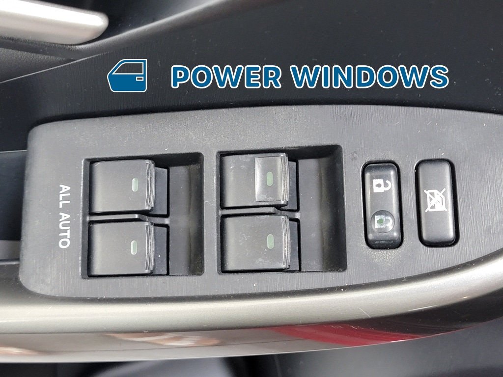 Used 2015 Toyota Prius Persona Series FWD image 24