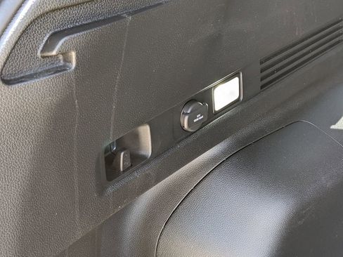 Used 2025 Honda CR-V Sport Touring image 27