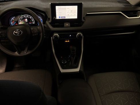 Used 2023 Toyota RAV4 XLE image 14