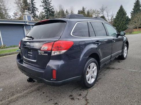 Used 2013 Subaru Outback 2.5i Premium w/ All-Weather Pkg image 5