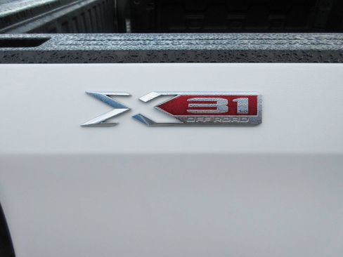 Certified 2024 GMC Sierra 1500 Elevation w/ Elevation Premium Package AWD/4WD image 13