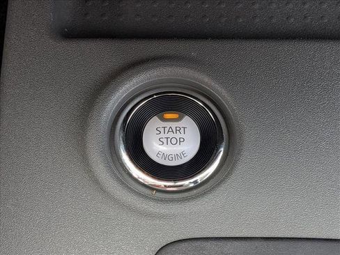 Used 2021 Nissan Frontier S image 17