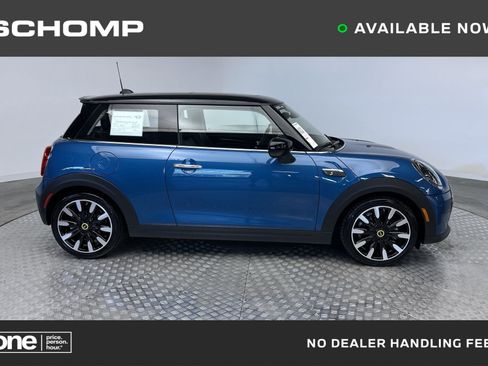 Used 2024 MINI Cooper SE FWD image 1