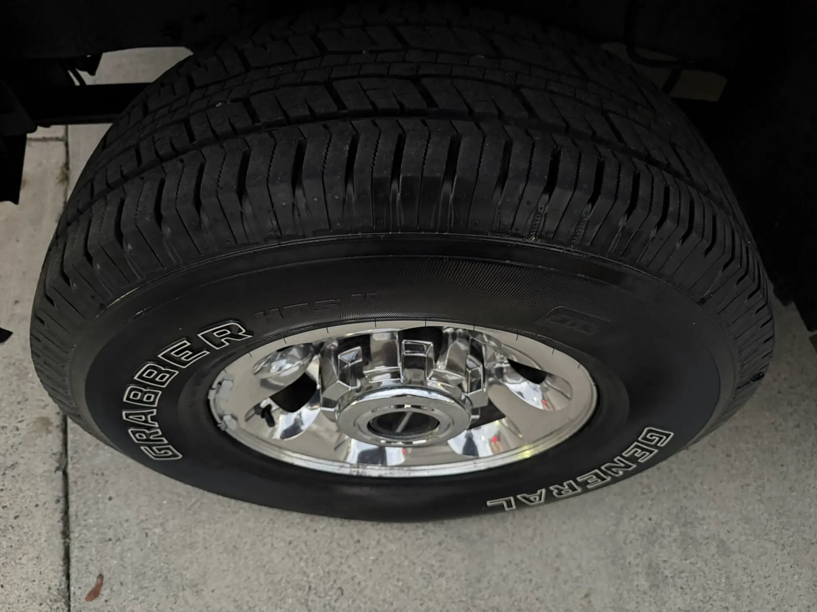 Used 2004 Ford Excursion Limited AWD/4WD image 27