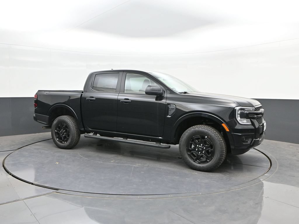 New 2026 Ford Ranger XLT w/ Black Appearance Package RWD image 16