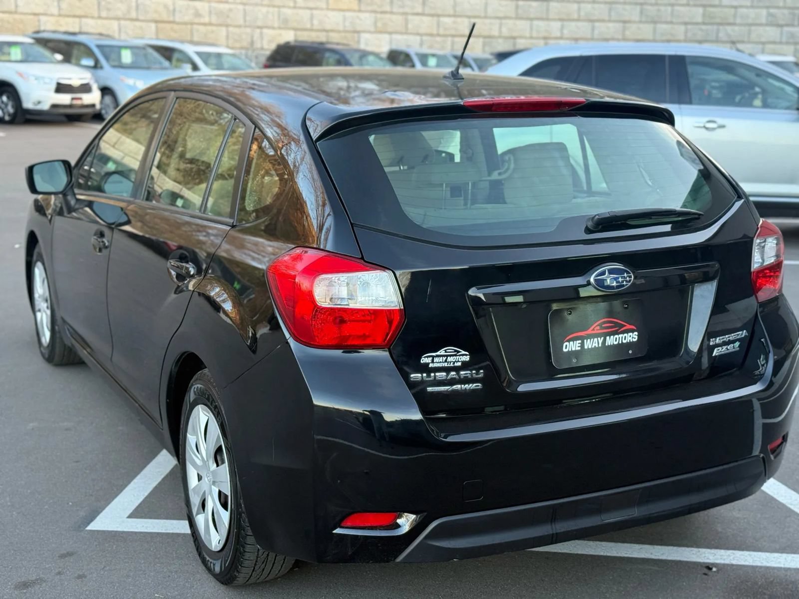 Used 2016 Subaru Impreza 2.0i AWD/4WD image 3
