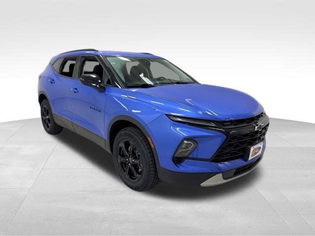 Certified 2025 Chevrolet Blazer LT w/ Convenience Package FWD image 5