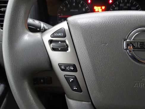 Used 2019 Nissan NV 2500 SV image 21