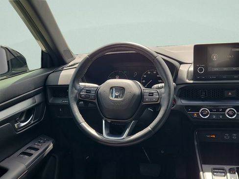 Used 2024 Honda CR-V Sport image 15