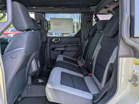 New 2026 Ford Bronco Big Bend AWD/4WD image 14