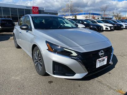 New 2025 Nissan Altima 2.5 SV
