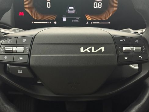 Used 2025 Kia K4 FWD image 17