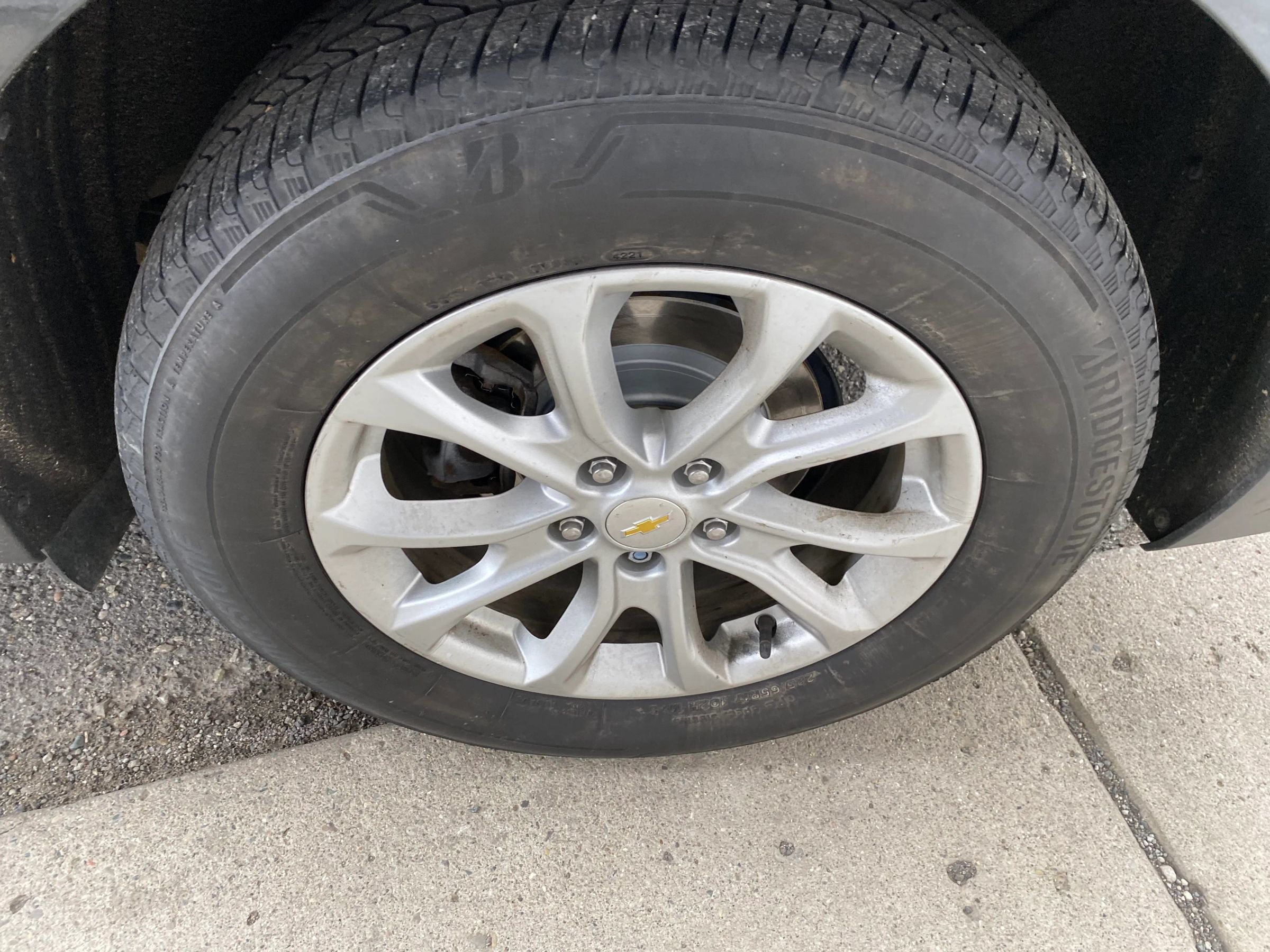 Used 2018 Chevrolet Equinox LT AWD/4WD image 27