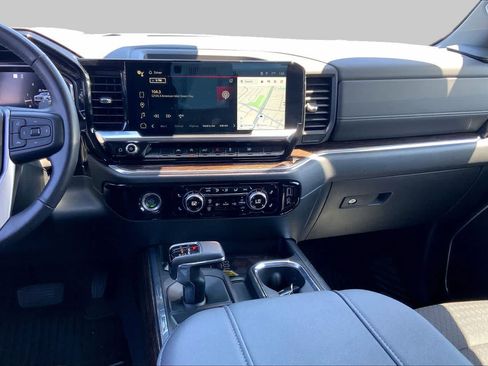 Used 2023 GMC Sierra 1500 Elevation AWD/4WD image 7